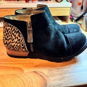 Sorel Black & Leopard Suede Ankle Boots